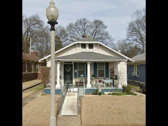 1060 Forrest Ave, Memphis, TN 38105 Main Photo