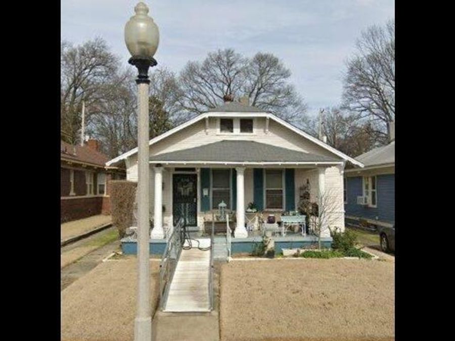 Property Image 1