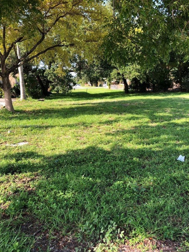 721 W Hallandale Beach Blvd, Hallandale Beach, FL 33009 Photo