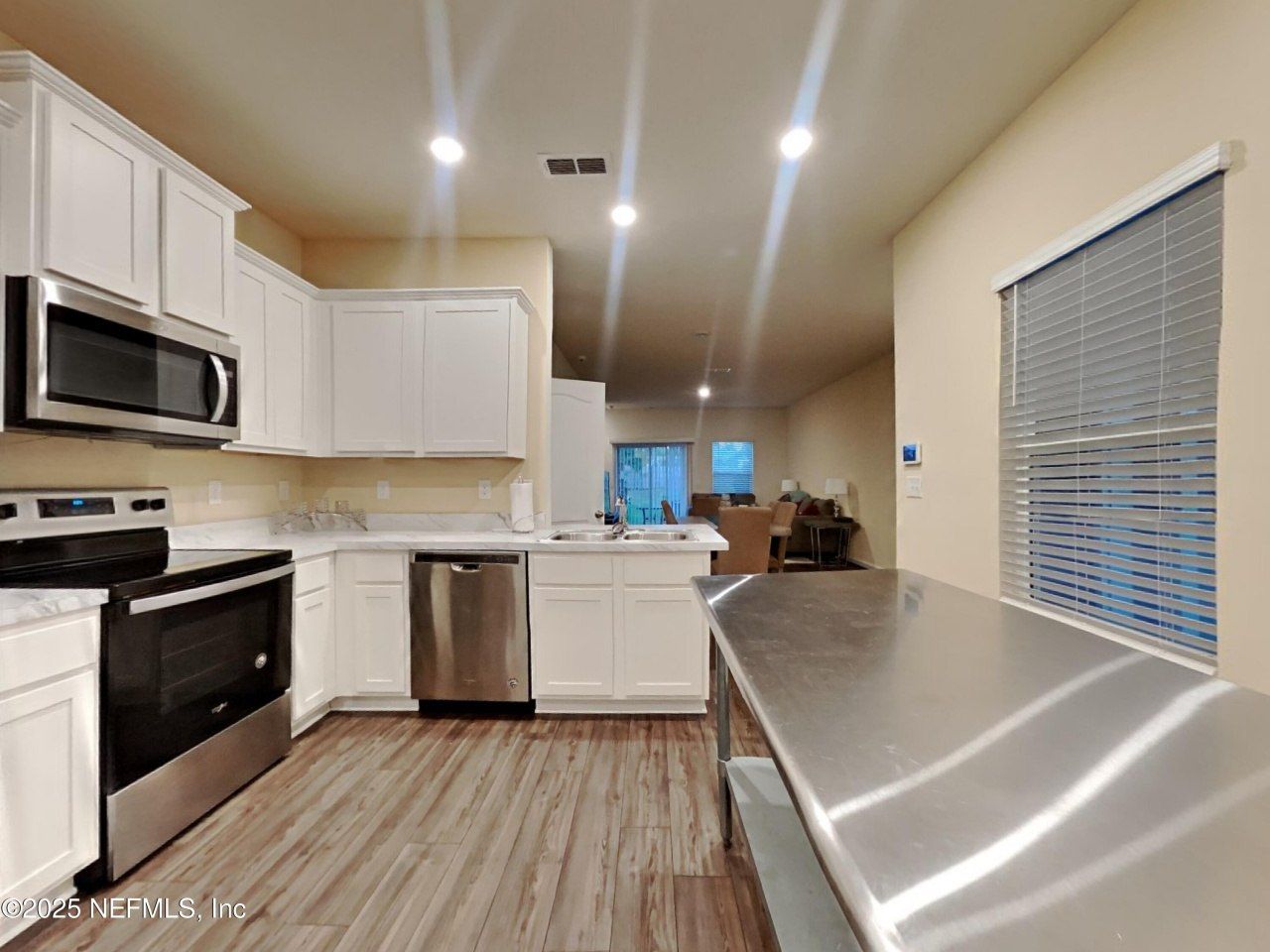 245 Aralia Lane, Jacksonville, FL 32216 Photo
