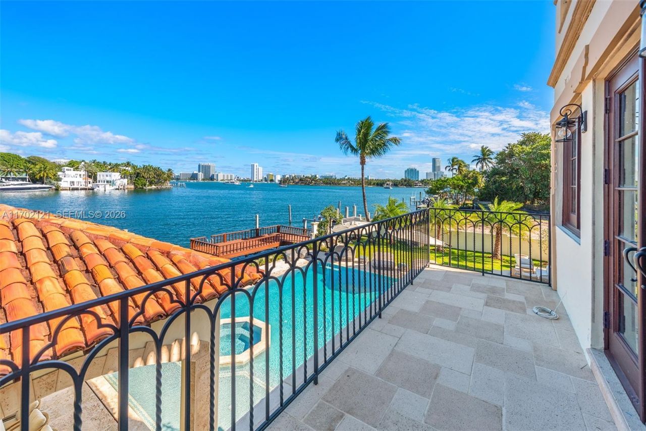 49 Palm Ave, Miami Beach, FL 33139 Photo