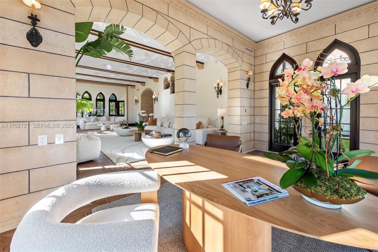 49 Palm Ave, Miami Beach, FL 33139 Photo