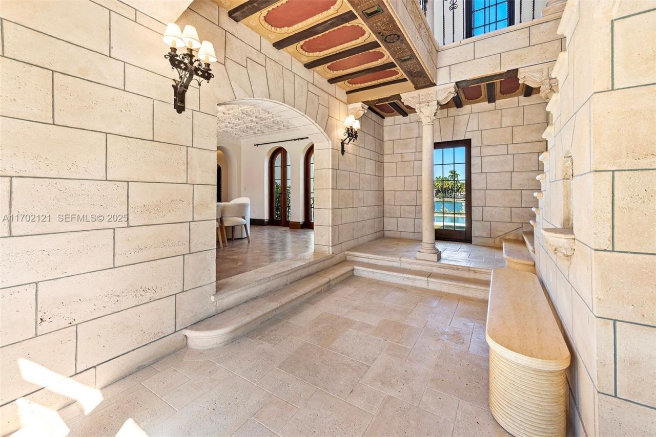 49 Palm Ave, Miami Beach, FL 33139 Photo