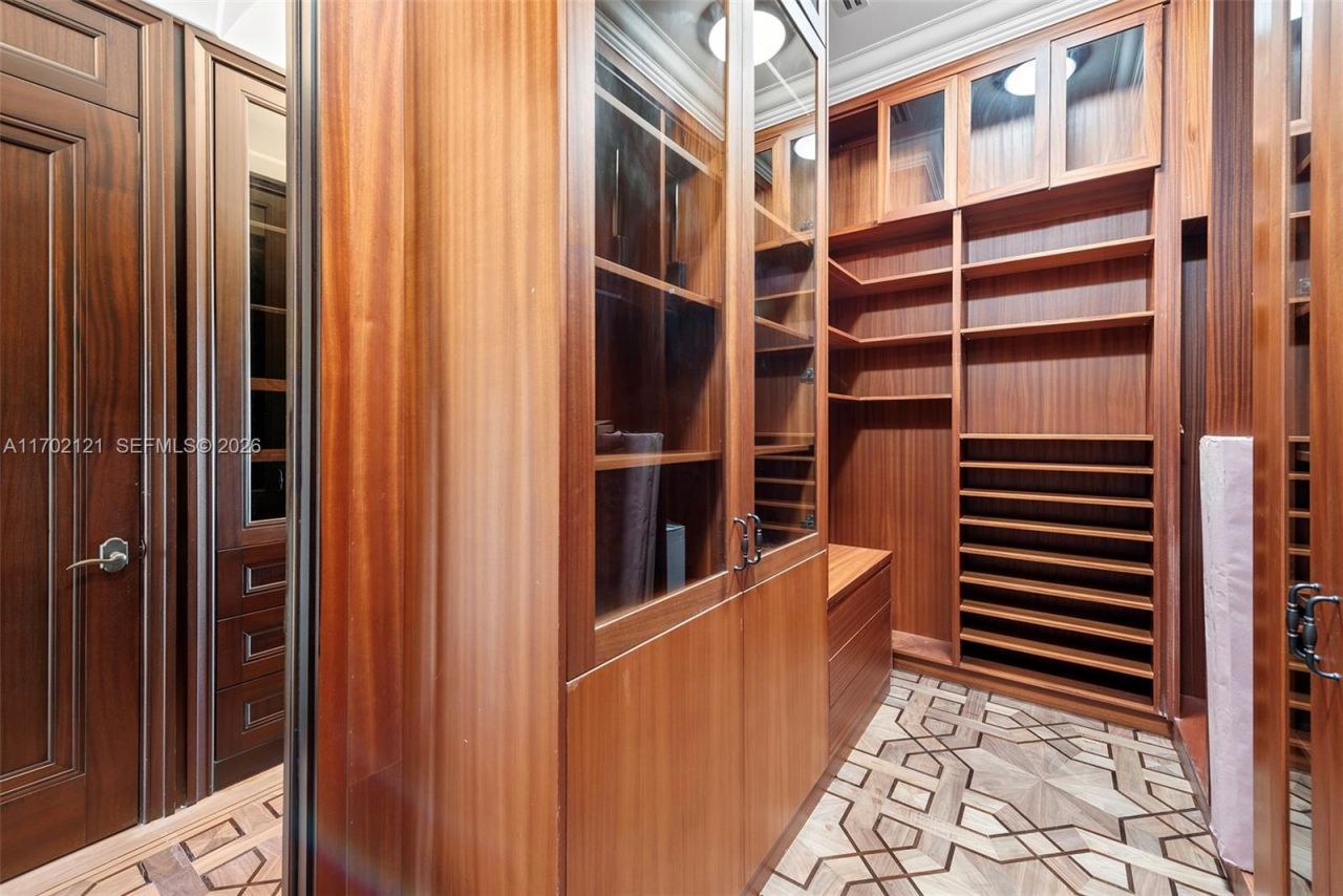 49 Palm Ave, Miami Beach, FL 33139 Photo