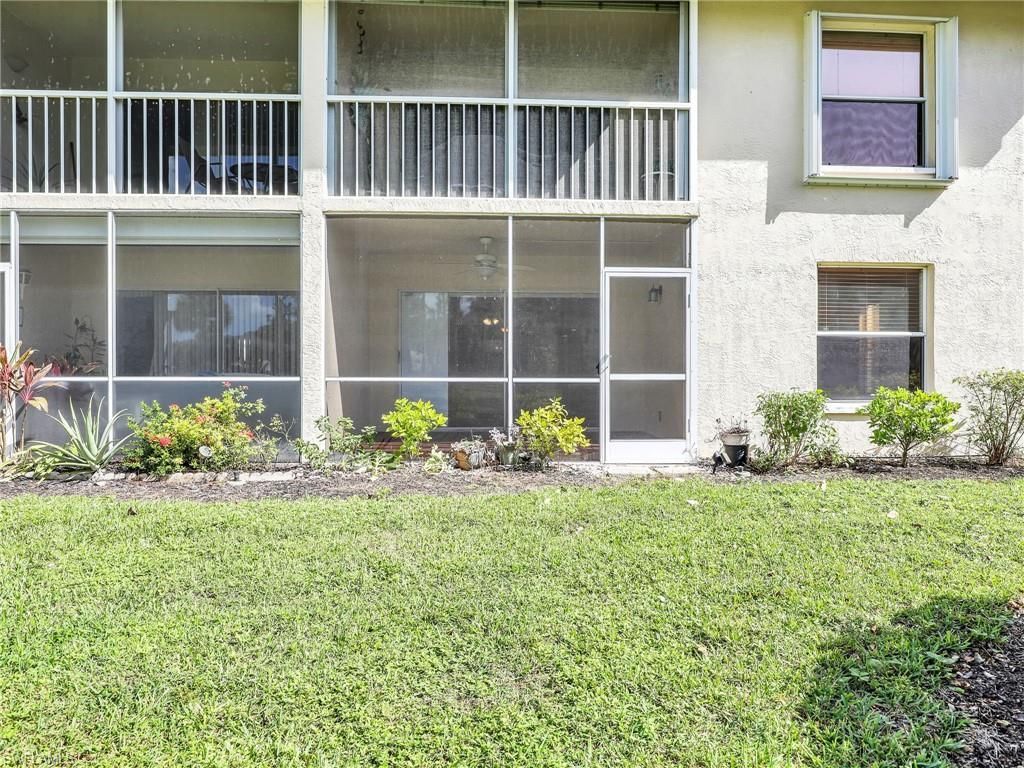 744 Landover Cir, Unit 101, Naples, FL 34104 Photo