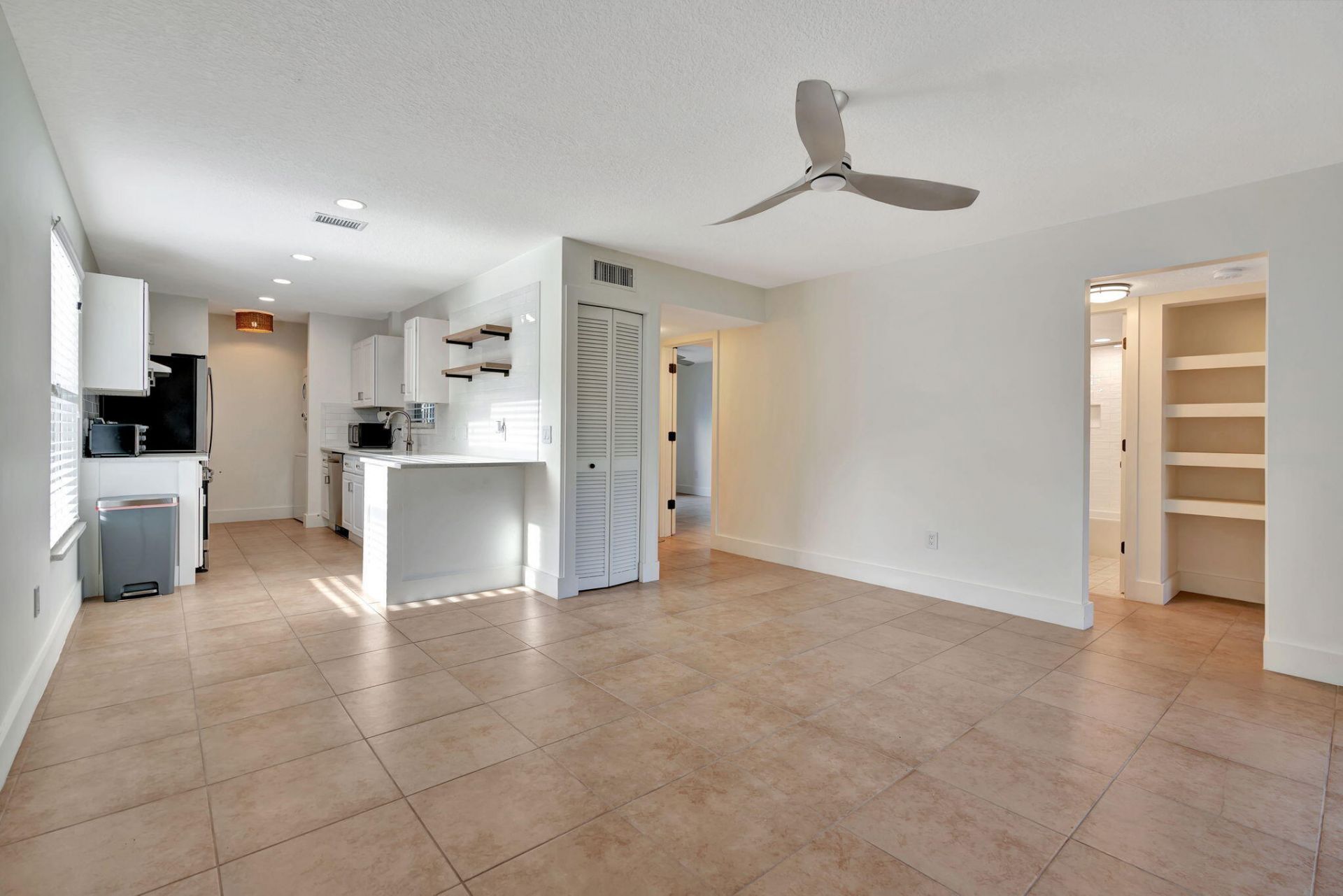 8132 SE Croft Circle, Unit 1, Hobe Sound, FL 33455 Photo