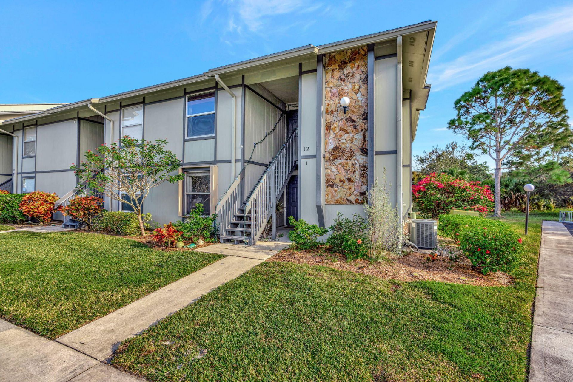 8132 SE Croft Circle, Unit 1, Hobe Sound, FL 33455 Photo