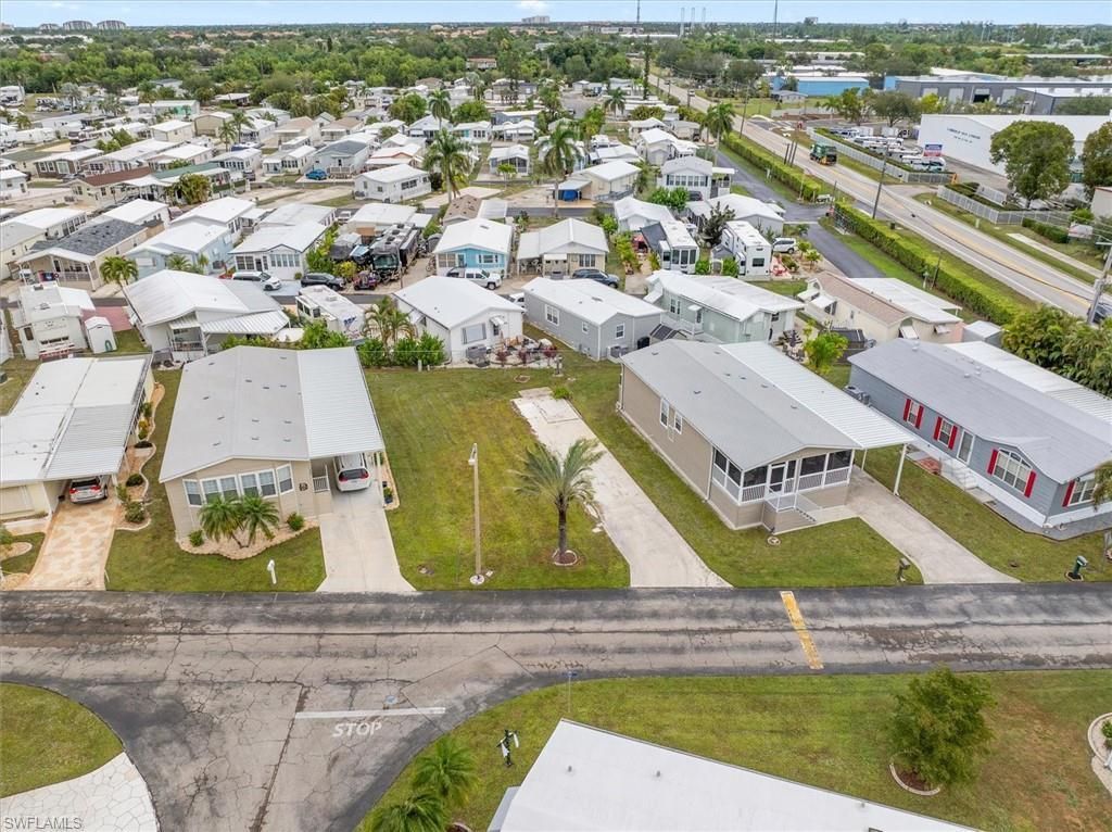 223 Derwent Blvd W, Fort Myers, FL 33908 Photo