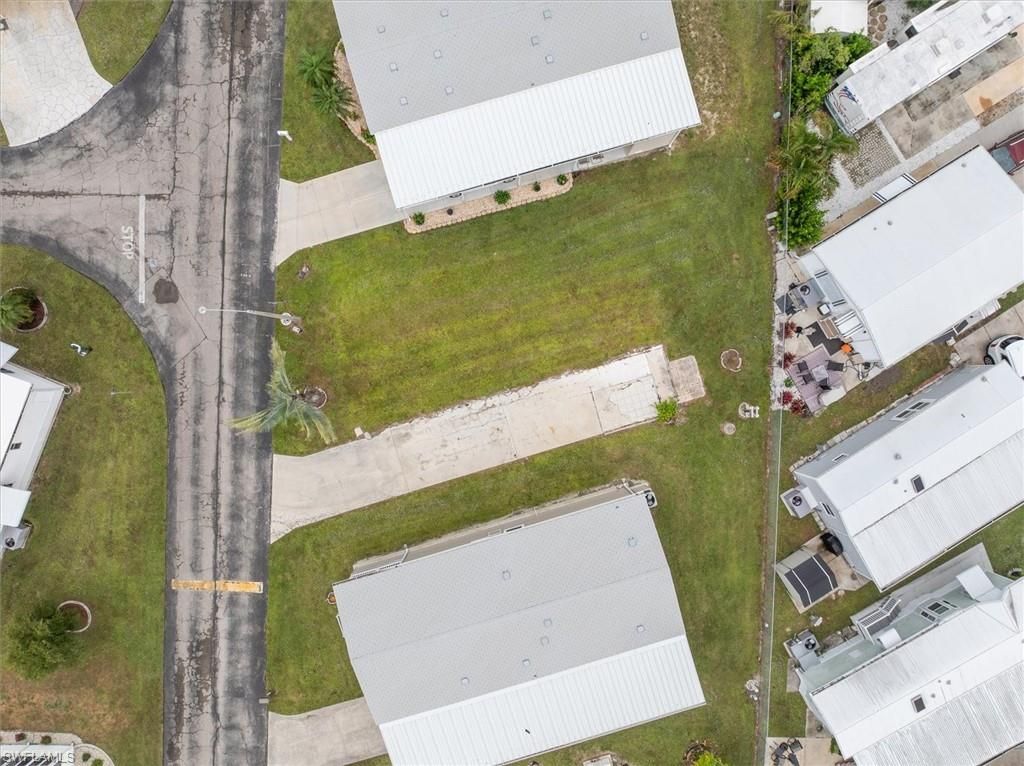 223 Derwent Blvd W, Fort Myers, FL 33908 Photo