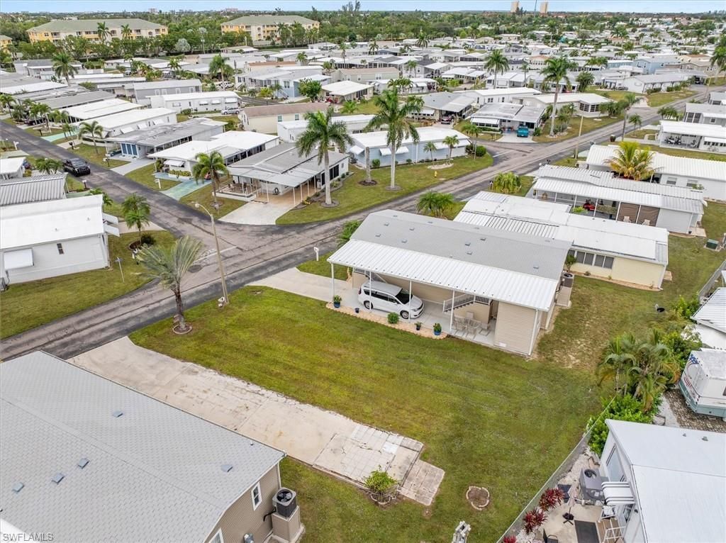 223 Derwent Blvd W, Fort Myers, FL 33908 Photo
