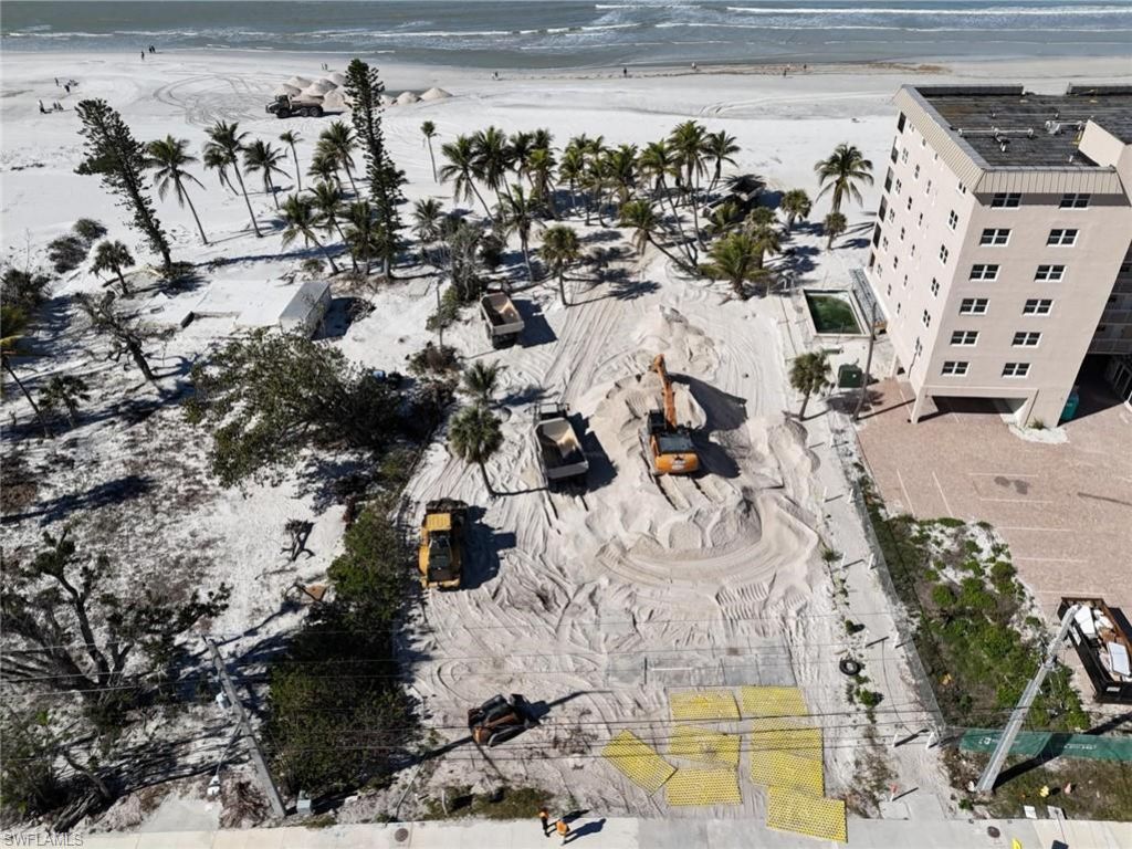 7798 Estero Blvd, Fort Myers Beach, FL 33931 Photo