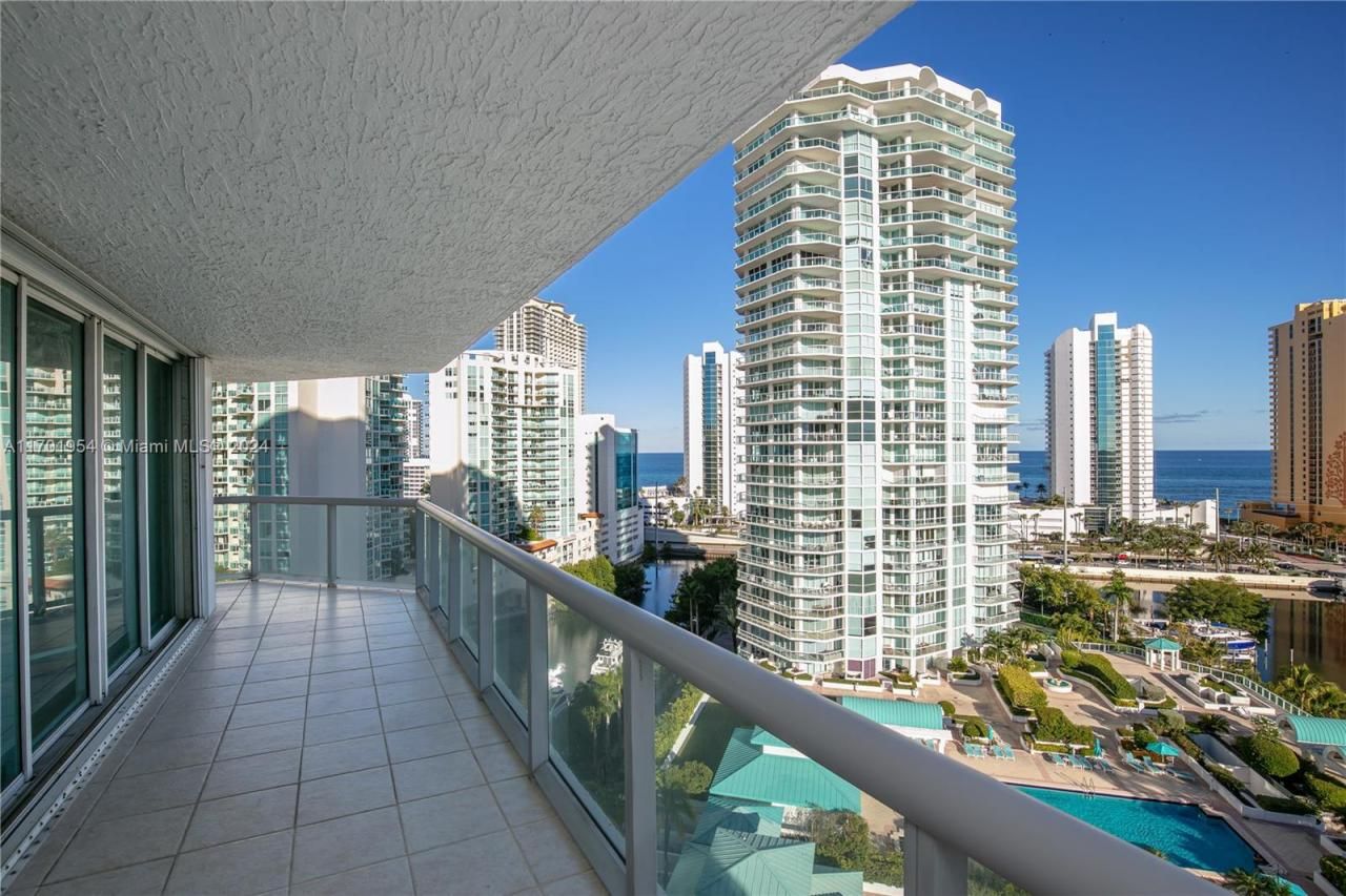 16500 Collins Ave, Unit 1451, Sunny Isles Beach, FL 33160 Photo
