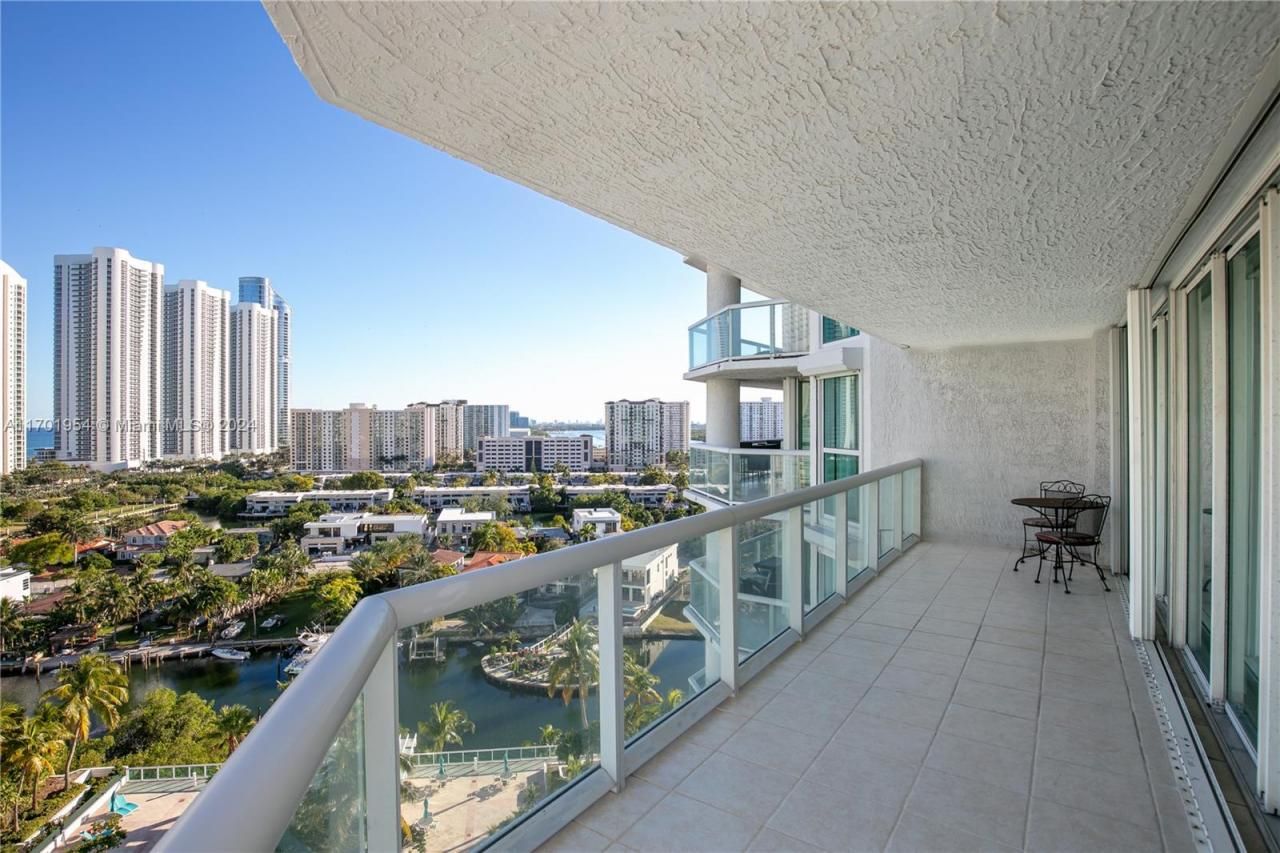 16500 Collins Ave, Unit 1451, Sunny Isles Beach, FL 33160 Photo