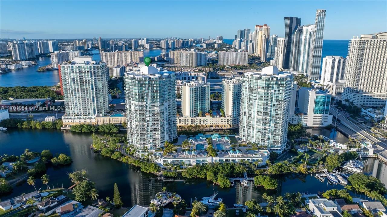 16500 Collins Ave, Unit 1451, Sunny Isles Beach, FL 33160 Photo