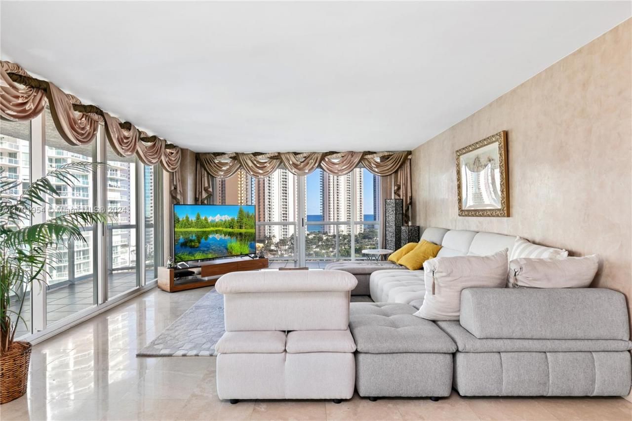 16500 Collins Ave, Unit 1451, Sunny Isles Beach, FL 33160 Photo
