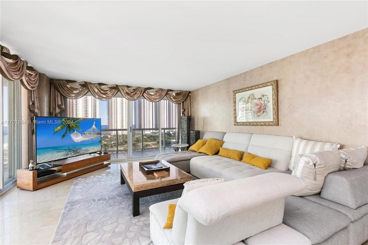 16500 Collins Ave, Unit 1451, Sunny Isles Beach, FL 33160 Photo