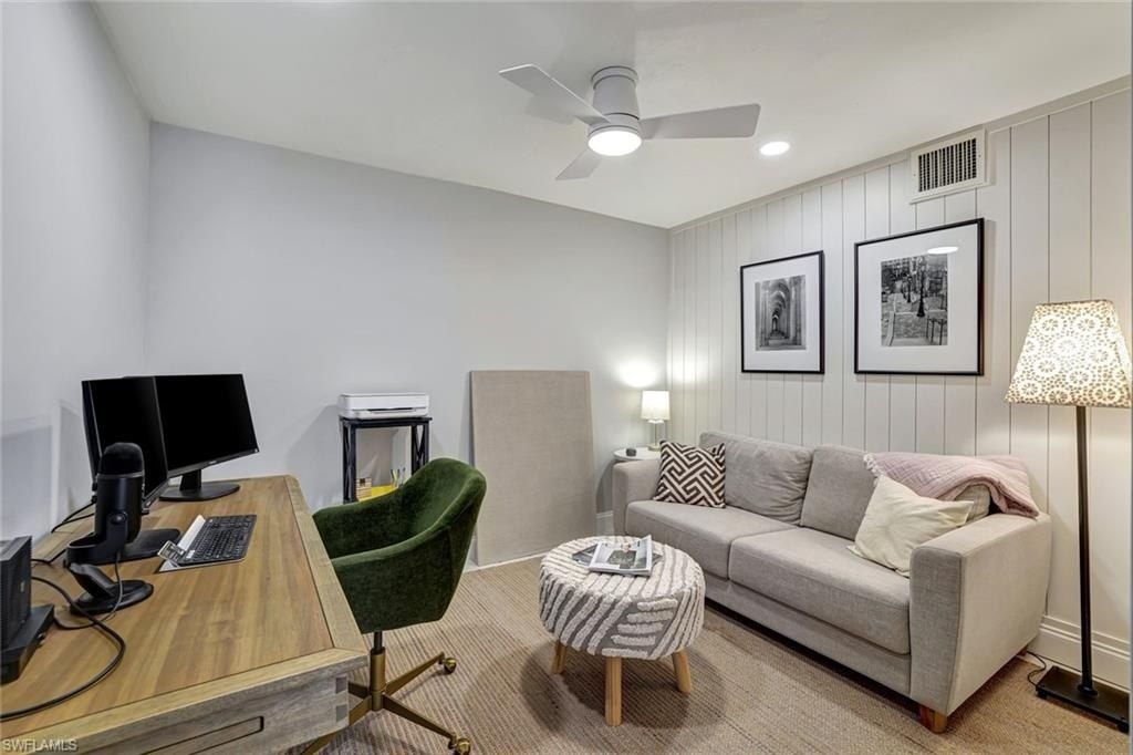 3107 Riviera Dr, Unit A-202, Naples, FL 34103 Photo