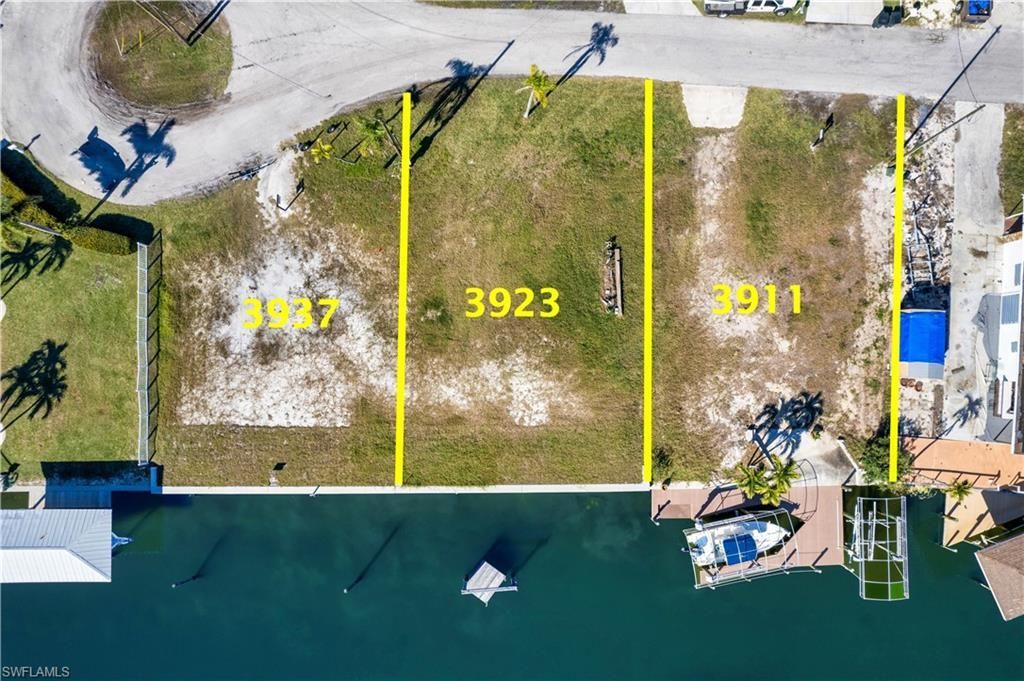 3911 Royal Palm Dr, Other, FL 33956 Photo