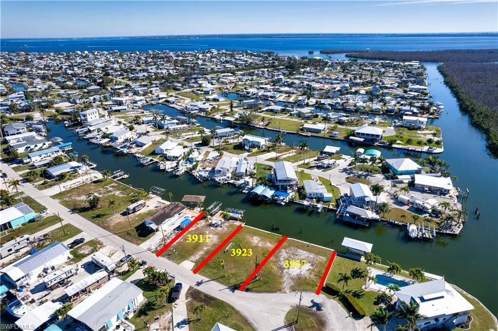 3911 Royal Palm Dr, Other, FL 33956 Photo