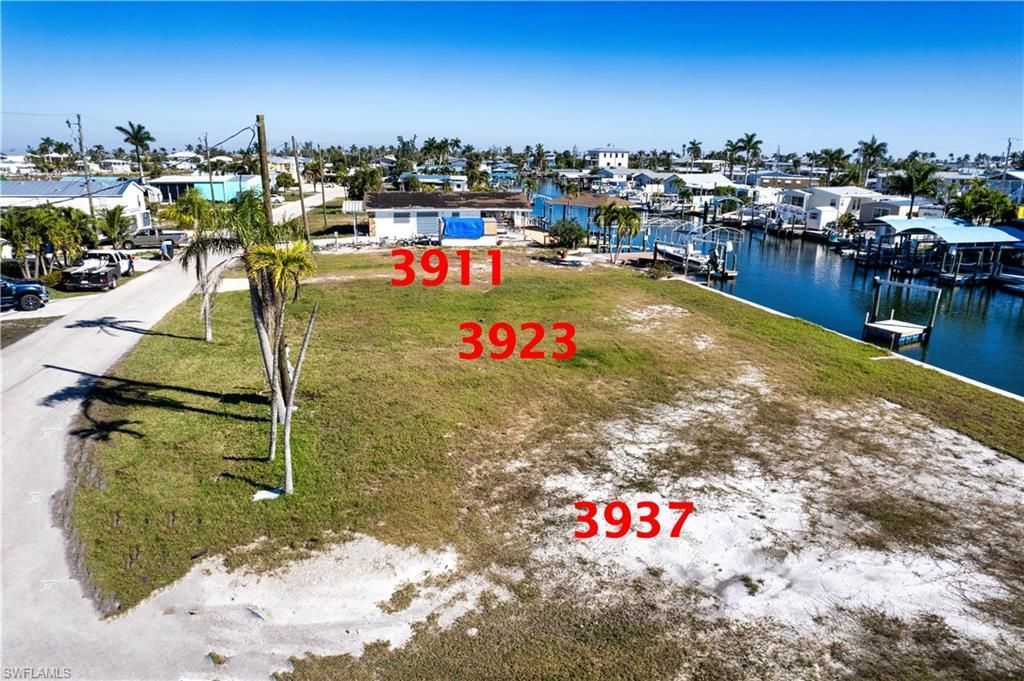 3911 Royal Palm Dr, Other, FL 33956 Photo