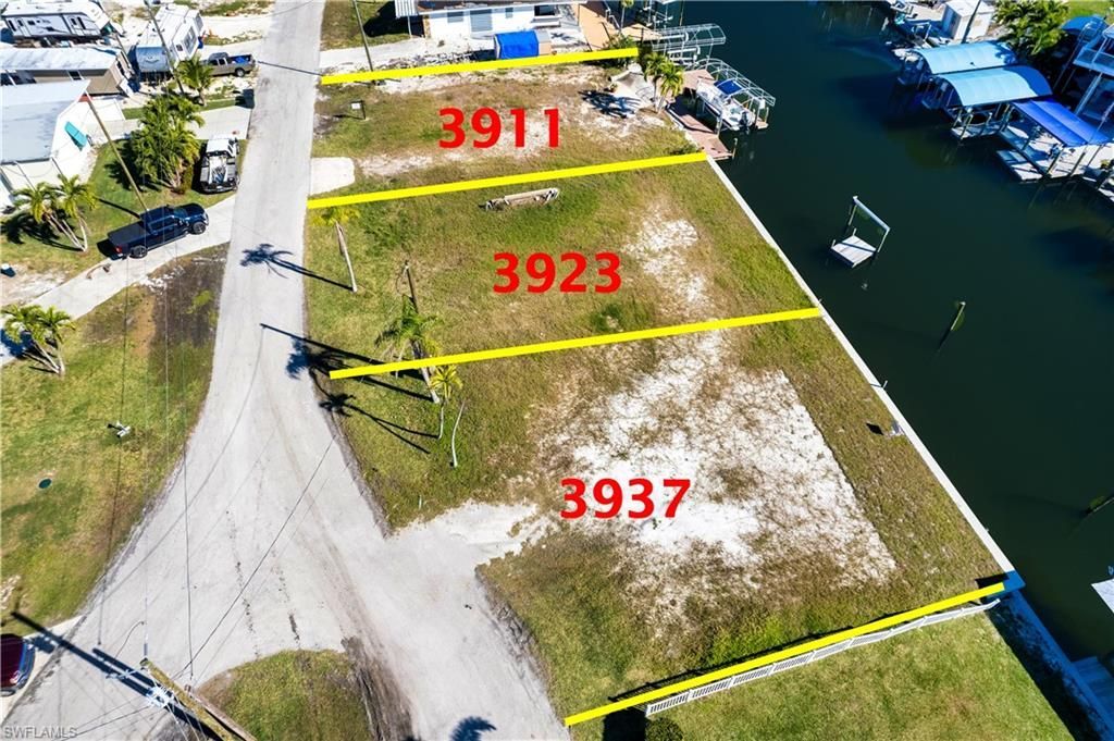 3911 Royal Palm Dr, Other, FL 33956 Photo