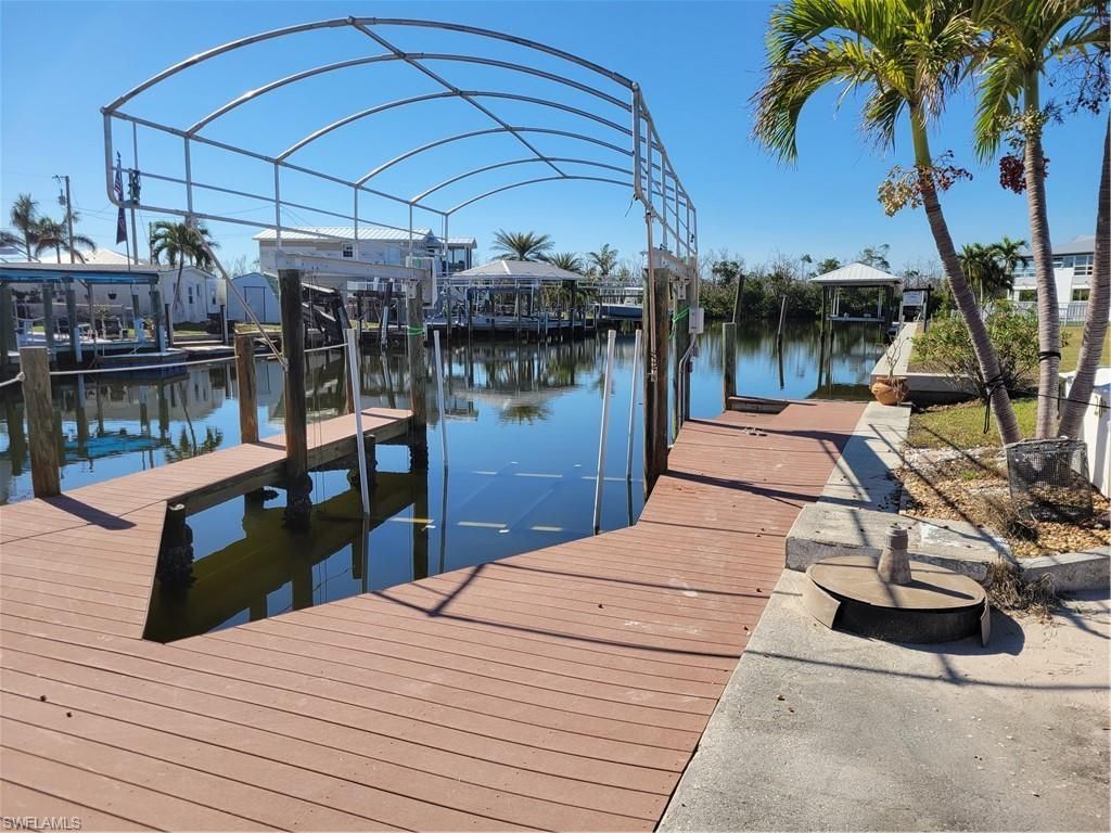 3911 Royal Palm Dr, Other, FL 33956 Photo