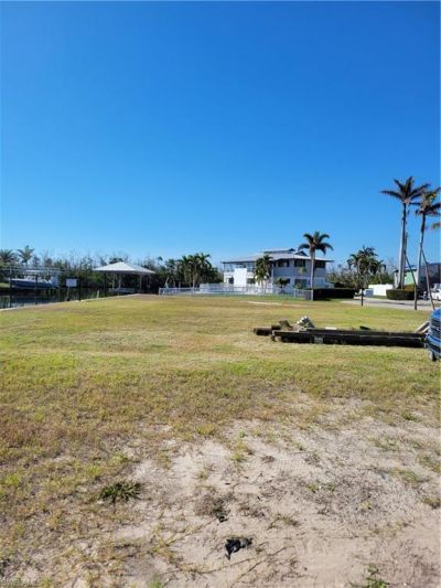 3911 Royal Palm Dr, Other, FL 33956 Photo