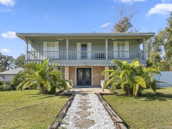 915 Tanglewood Drive, Lake Charles, LA 70611