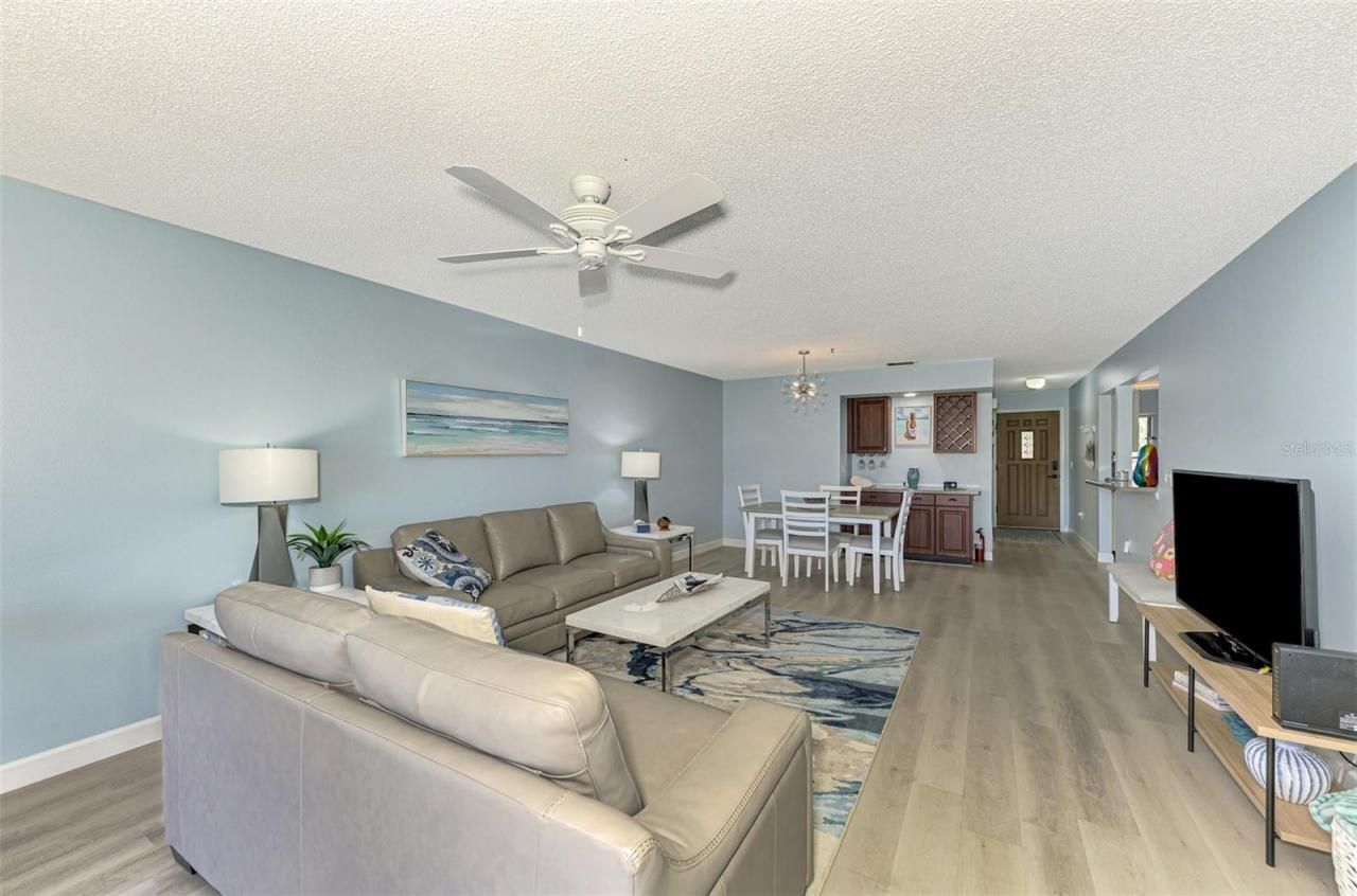 5761 Avista Drive, Unit 5761, Sarasota, FL 34243 Photo