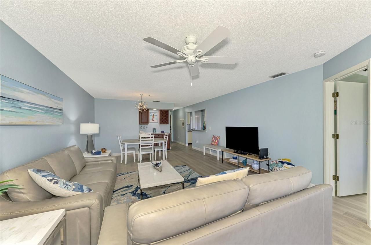 5761 Avista Drive, Unit 5761, Sarasota, FL 34243 Photo