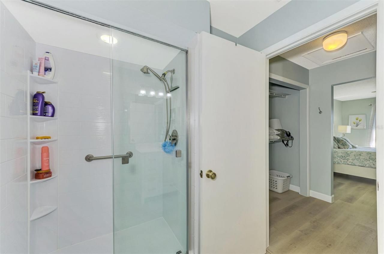 5761 Avista Drive, Unit 5761, Sarasota, FL 34243 Photo