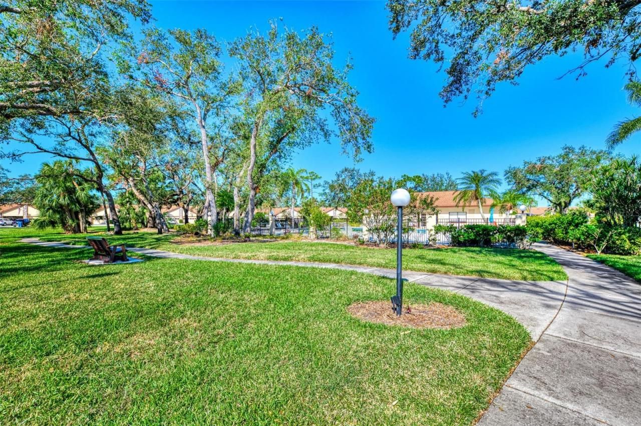 5761 Avista Drive, Unit 5761, Sarasota, FL 34243 Photo