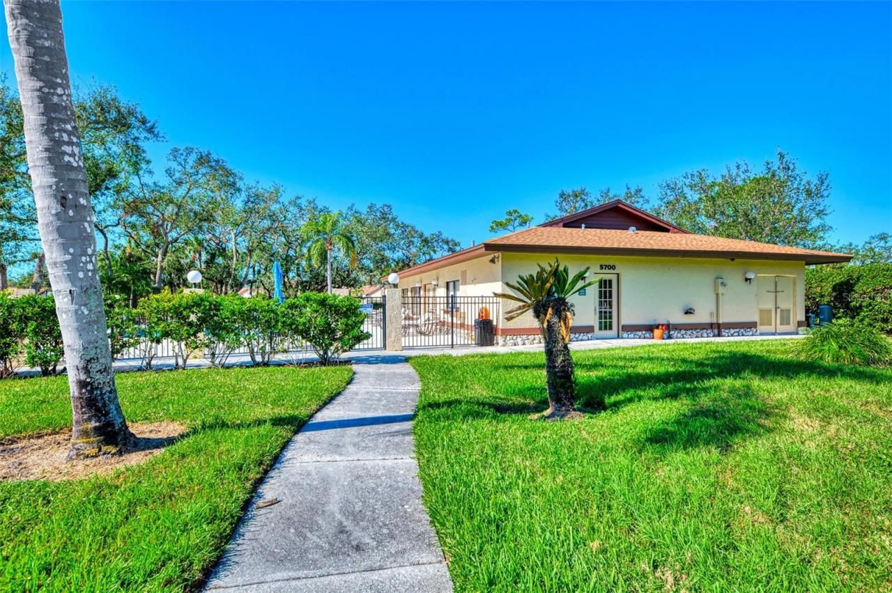 5761 Avista Drive, Unit 5761, Sarasota, FL 34243 Photo