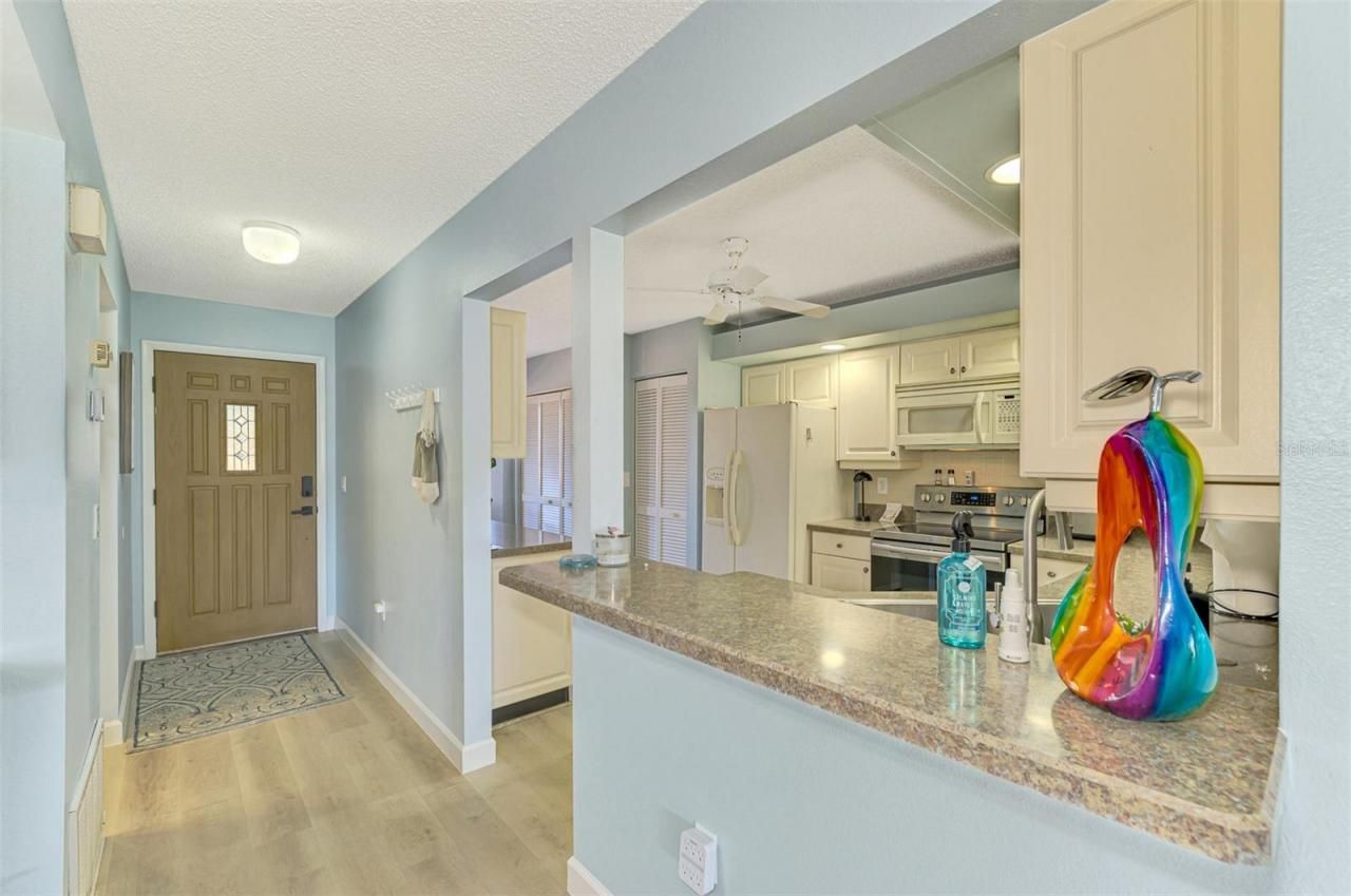 5761 Avista Drive, Unit 5761, Sarasota, FL 34243 Photo