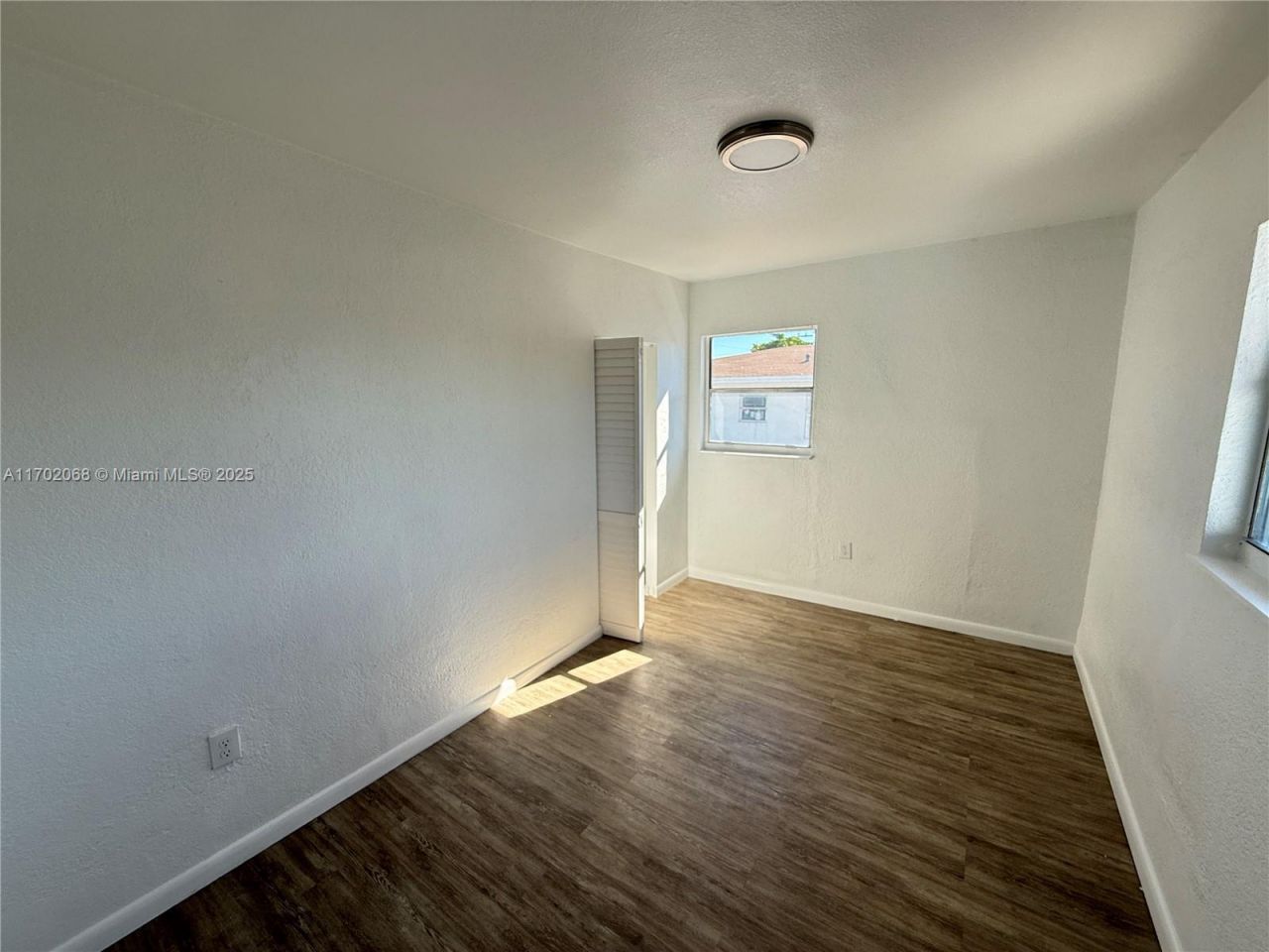 236 SW 10 Avenue, Miami, FL 33130 Photo