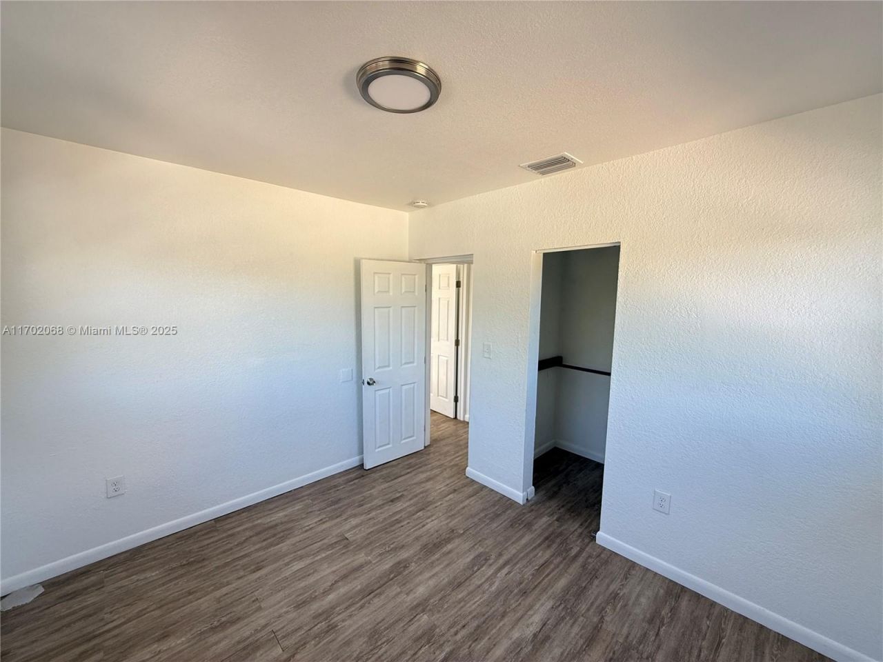 236 SW 10 Avenue, Miami, FL 33130 Photo