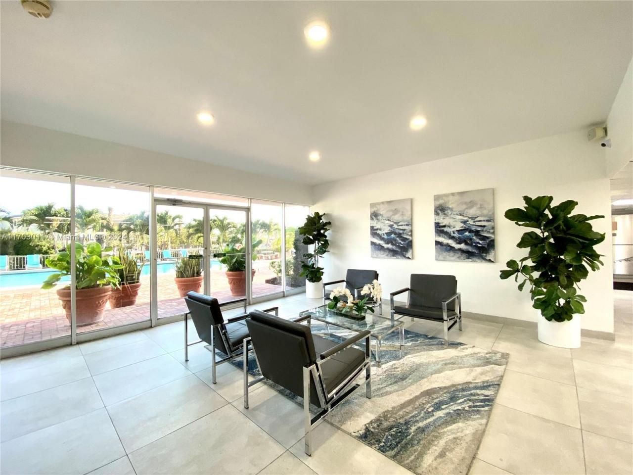 401 Golden Isles Dr, Unit 505, Hallandale Beach, FL 33009 Photo