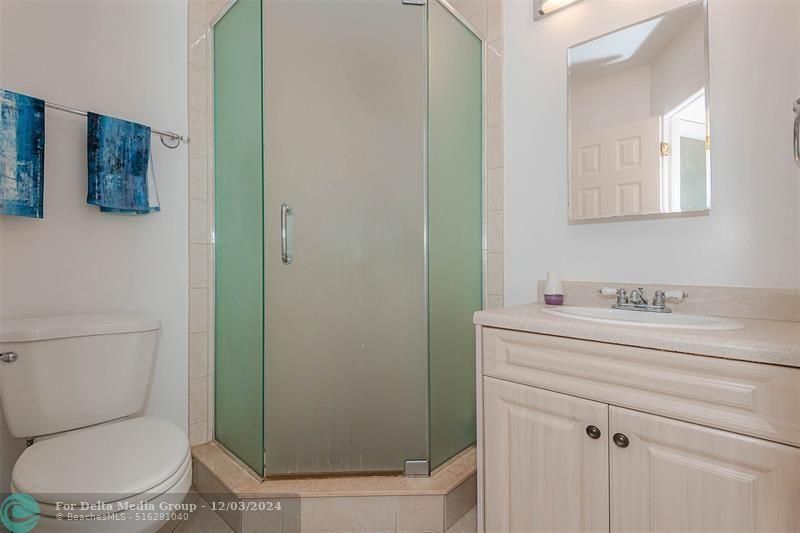 3431 NW 50th Avenue, Unit 201, Lauderdale Lakes, FL 33319 Photo