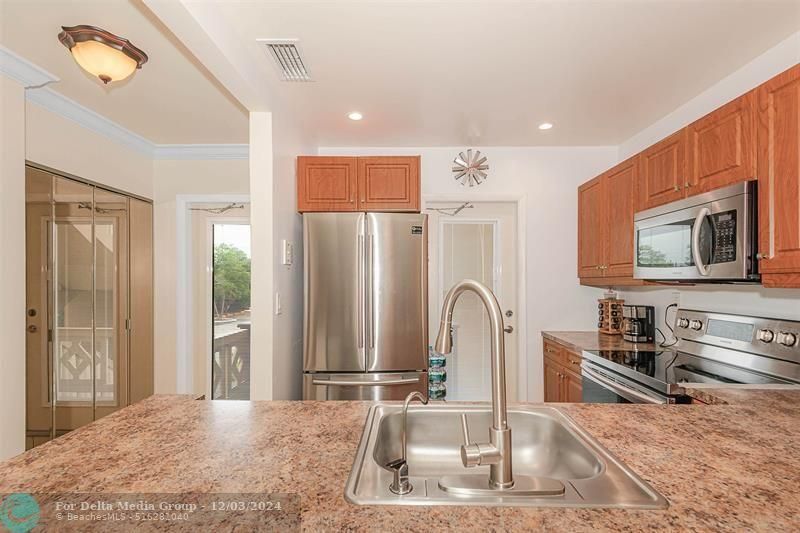 3431 NW 50th Avenue, Unit 201, Lauderdale Lakes, FL 33319 Photo