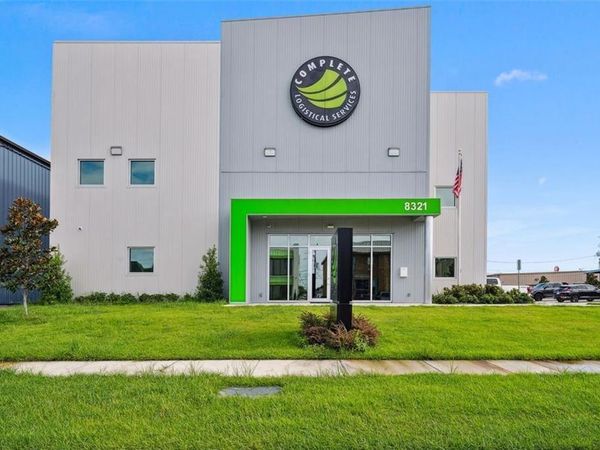 8321 LAFITTE Court, Chalmette, LA 70043