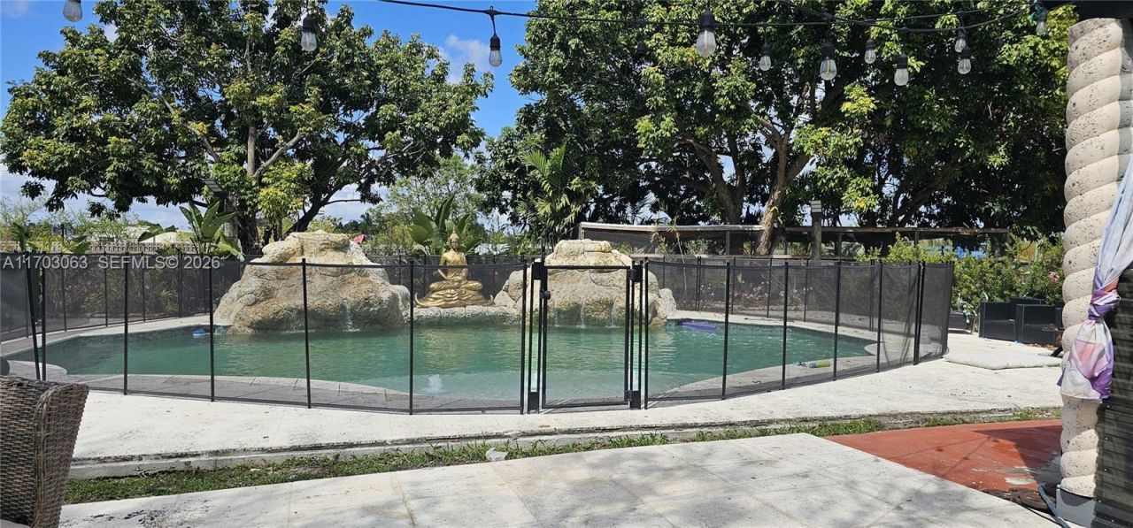 15700 SW 202nd Ave, Miami, FL 33187 Photo