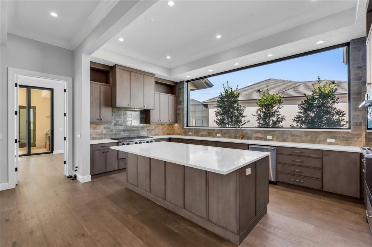 1018 Blue Shell Loop, Sarasota, FL 34240 Photo