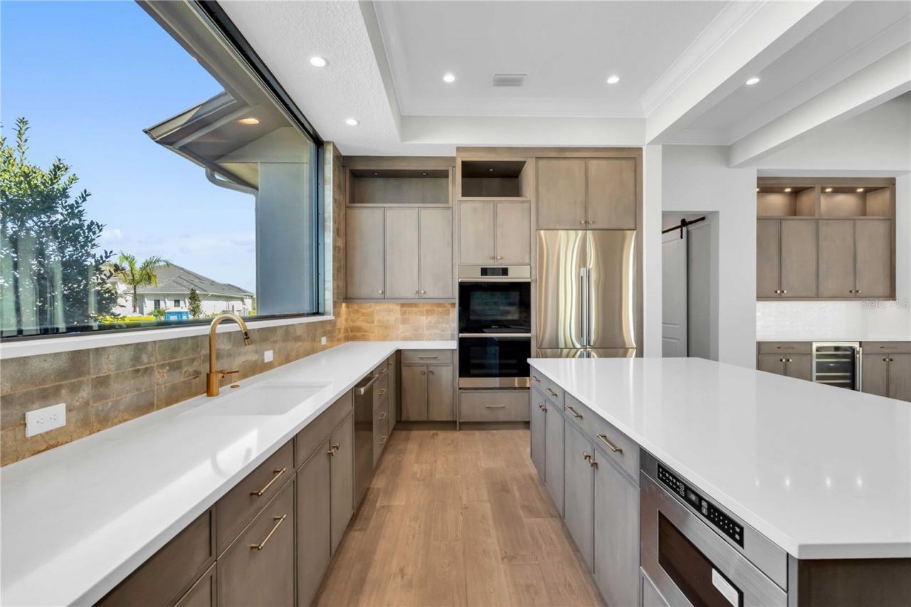 1018 Blue Shell Loop, Sarasota, FL 34240 Photo