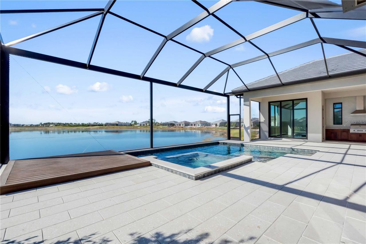 1018 Blue Shell Loop, Sarasota, FL 34240 Photo