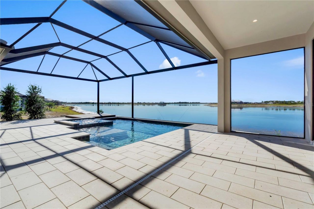 1018 Blue Shell Loop, Sarasota, FL 34240 Photo