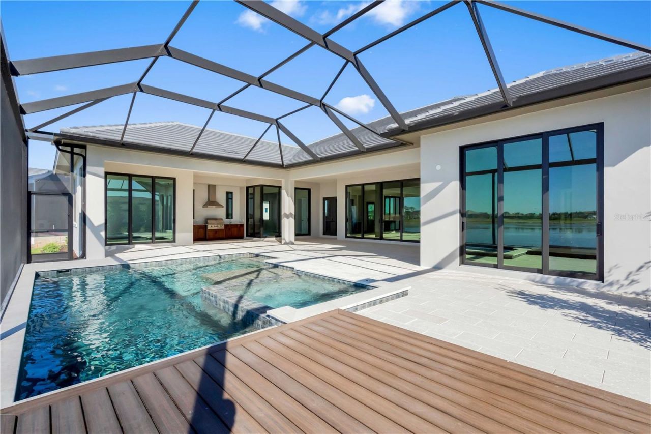 1018 Blue Shell Loop, Sarasota, FL 34240 Photo