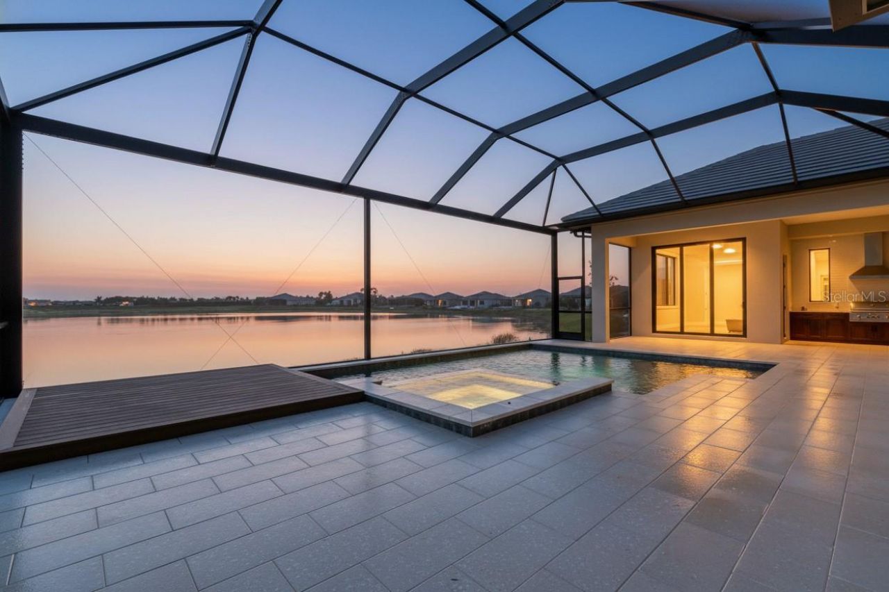 1018 Blue Shell Loop, Sarasota, FL 34240 Photo