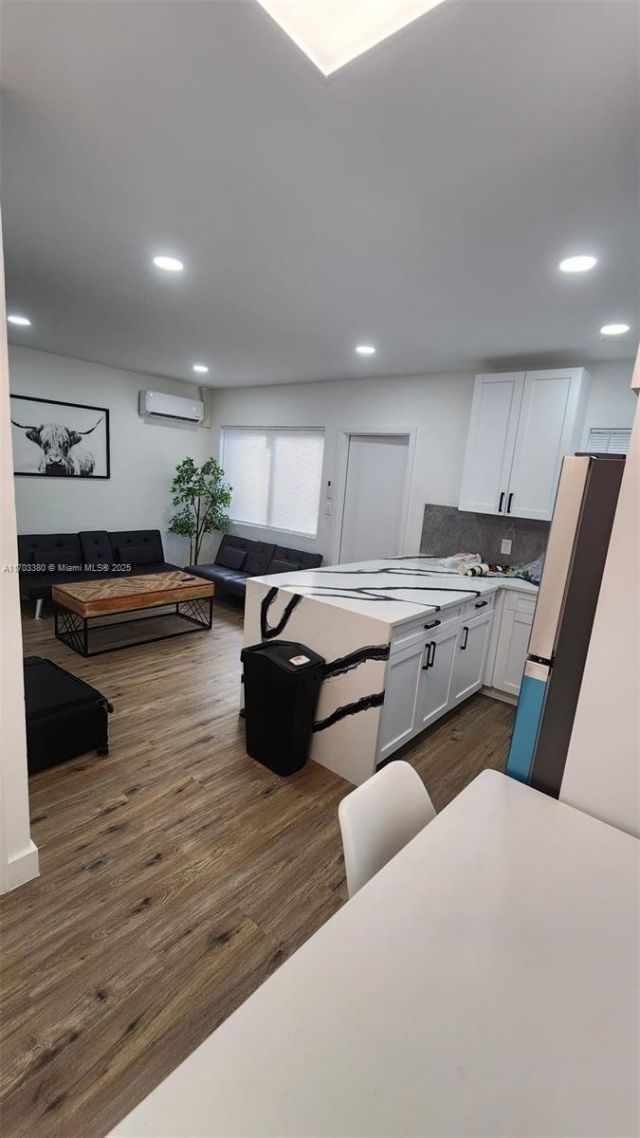 1946 Pierce St, Unit 3, Hollywood, FL 33020 Photo