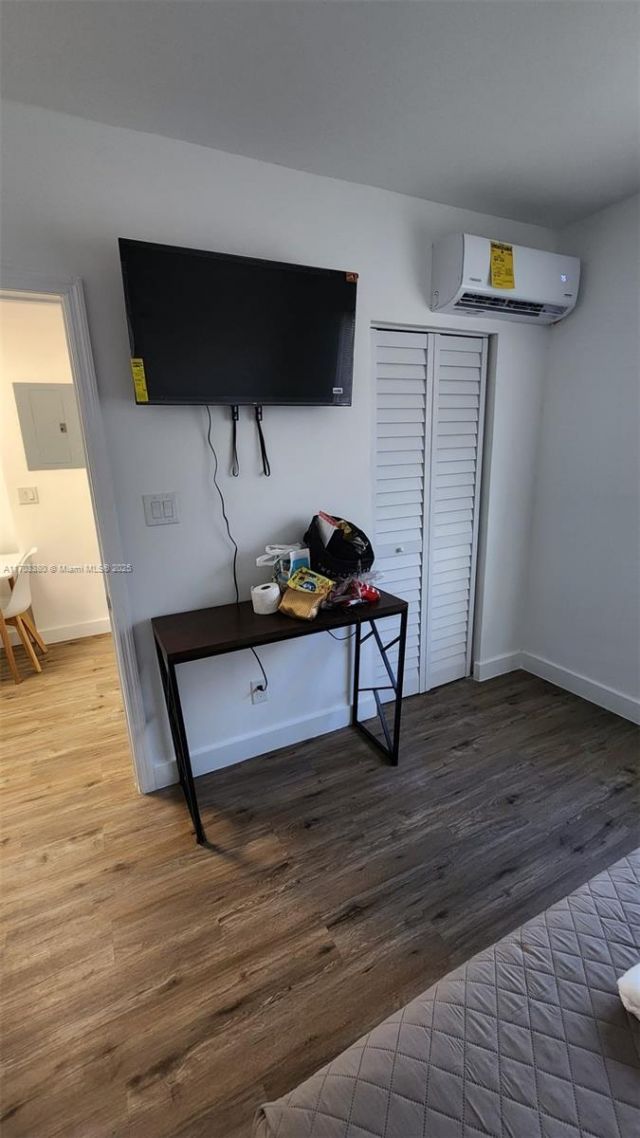 1946 Pierce St, Unit 3, Hollywood, FL 33020 Photo