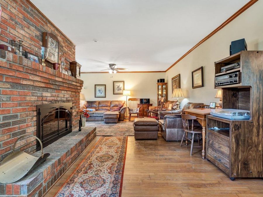 Property Image 37